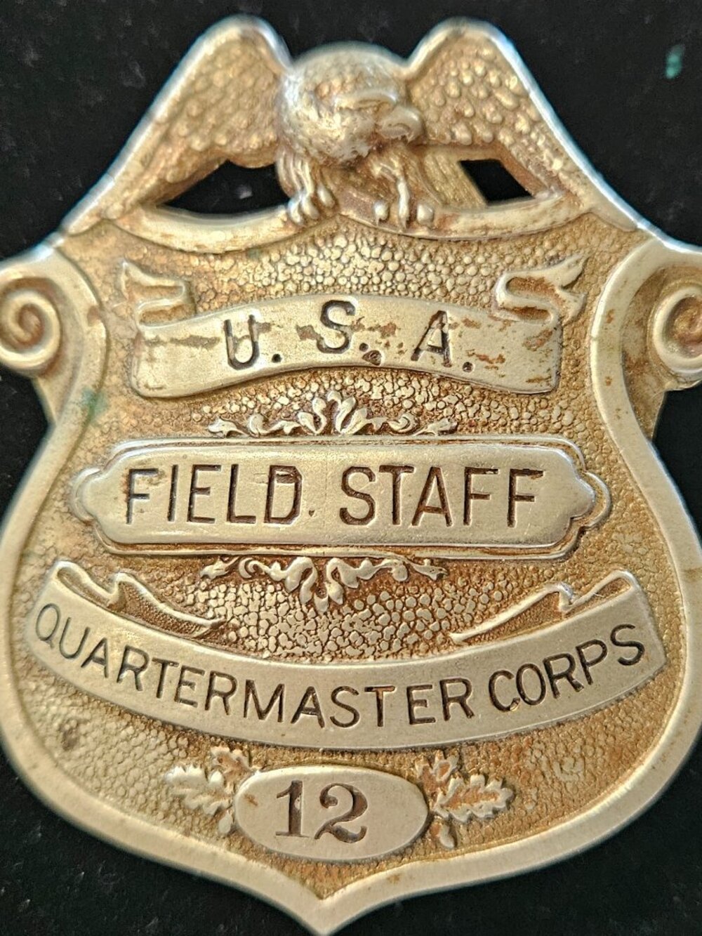 U.S. Army - Quartermaster Corps Field Staff - badge No. 12
